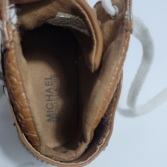 MICHAEL KORS GIRLS  SNEAKERS SHOES SZ. 1 - Picture 4 of 11